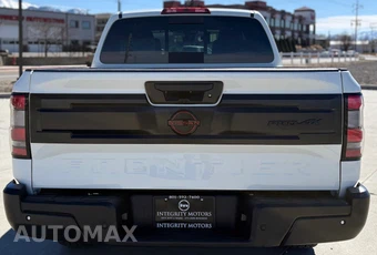 2026 Nissan Frontier PRO-4X Crew Cab Medium Bed - miniatura 6