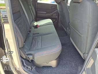 2026 Nissan Frontier PRO-4X Crew Cab Medium Bed – miniatura 16