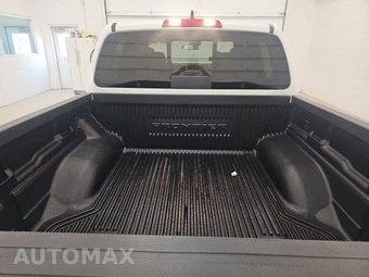 2026 Nissan Frontier PRO-4X Crew Cab Medium Bed - miniatura 16