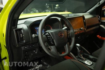 2026 Nissan Frontier PRO-4X Crew Cab Medium Bed - miniatura 8