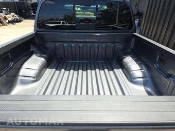 2026 Nissan Frontier PRO-4X Crew Cab Medium Bed - miniatura 14