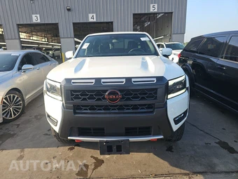 2026 Nissan Frontier PRO-4X Crew Cab Medium Bed - miniatura 2