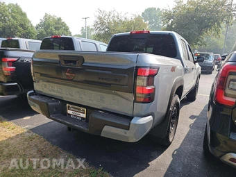 2026 Nissan Frontier PRO-4X Crew Cab Medium Bed – miniatura 3