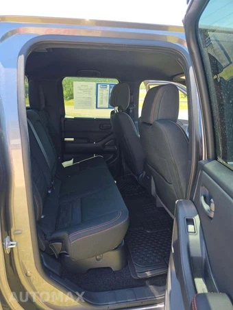2026 Nissan Frontier PRO-4X Crew Cab Medium Bed – miniatura 13