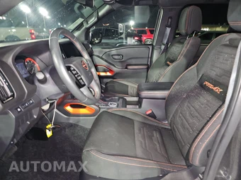 2026 Nissan Frontier PRO-4X Crew Cab Medium Bed - miniatura 7