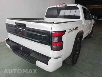 2026 Nissan Frontier PRO-4X Crew Cab Medium Bed – miniatura 4