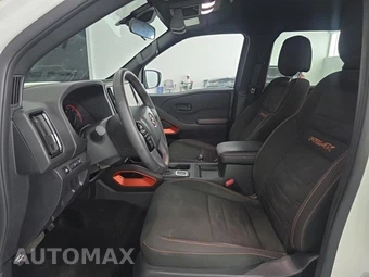 2026 Nissan Frontier PRO-4X Crew Cab Medium Bed – miniatura 7