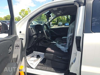 2026 Nissan Frontier S Extended Cab Long Bed - miniatura 3