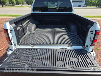 2026 Nissan Frontier SV Crew Cab Medium Bed – miniatura 14
