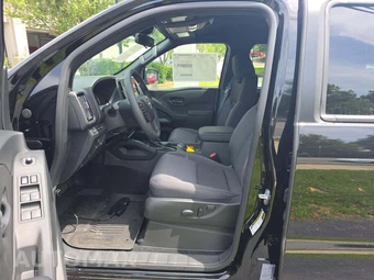 2026 Nissan Frontier SV Crew Cab Medium Bed – miniatura 6