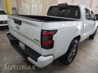 2026 Nissan Frontier SV Crew Cab Medium Bed - miniatura 3