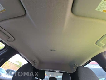 2026 Nissan Kicks S – miniatura 8