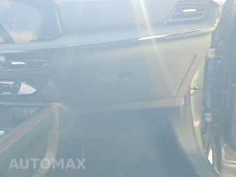 2026 Nissan Kicks SR - miniatura 16