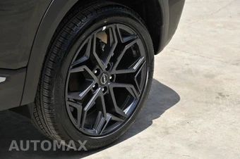 2026 Nissan Kicks SR - miniatura 8