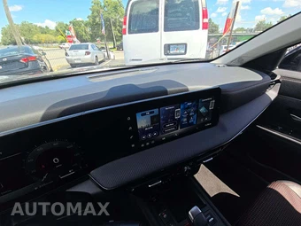2026 Nissan Kicks SR - miniatura 10