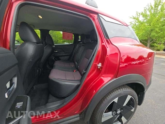 2026 Nissan Kicks SR - miniatura 10
