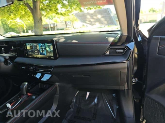 2026 Nissan Kicks SR – miniatura 18