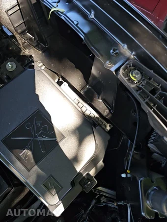 2026 Nissan Kicks SR – miniatura 20