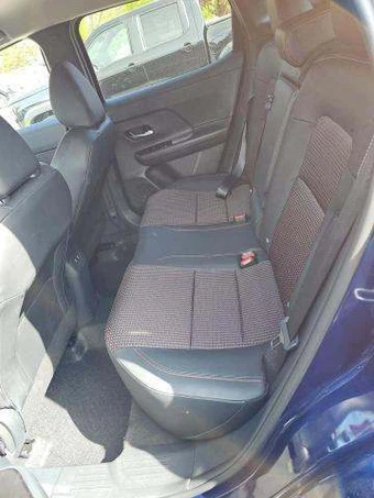 2026 Nissan Kicks SR – miniatura 13