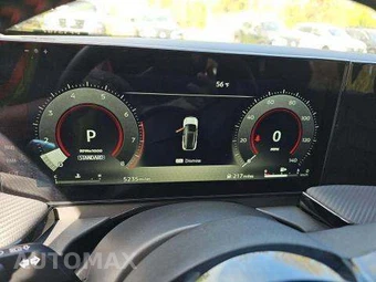 2026 Nissan Kicks SR – miniatura 9