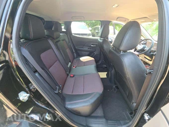 2026 Nissan Kicks SR – miniatura 16