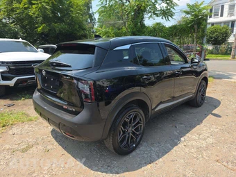 2026 Nissan Kicks SR – miniatura 3