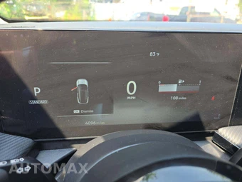 2026 Nissan Kicks SR – miniatura 9