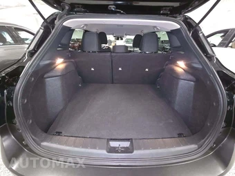 2026 Nissan Kicks SV - miniatura 14