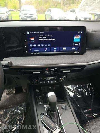 2026 Nissan Kicks SV – miniatura 10