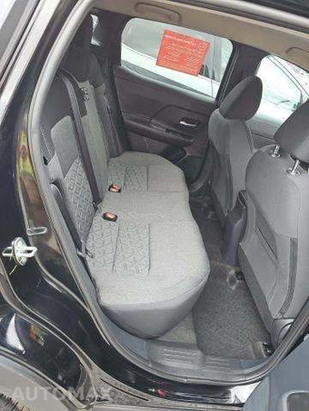 2026 Nissan Kicks SV – miniatura 15