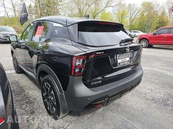 2026 Nissan Kicks SV – miniatura 2
