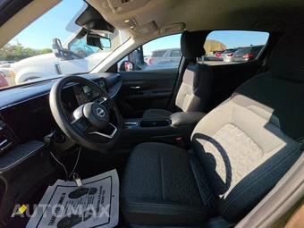 2026 Nissan Kicks SV - miniatura 7