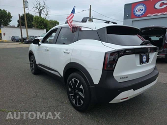 2026 Nissan Kicks SV – miniatura 2