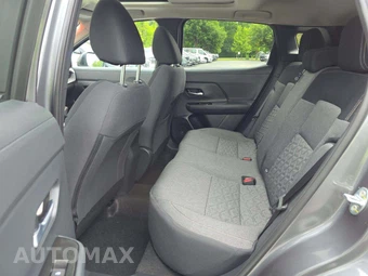 2026 Nissan Kicks SV – miniatura 10