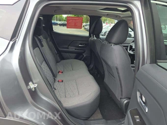 2026 Nissan Kicks SV – miniatura 13