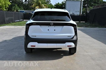 2026 Nissan Kicks SV - miniatura 4