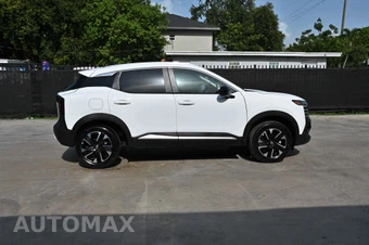 2026 Nissan Kicks SV - miniatura 6