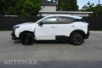 2026 Nissan Kicks SV - miniatura 7