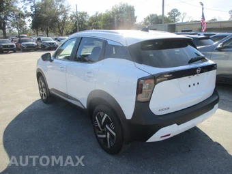 2026 Nissan Kicks SV - miniatura 8