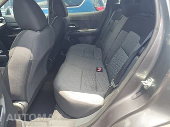2026 Nissan Kicks SV – miniatura 13