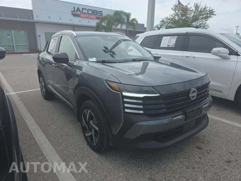 2026 Nissan Kicks SV – miniatura 4