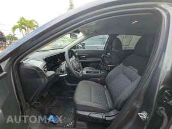 2026 Nissan Kicks SV – miniatura 6