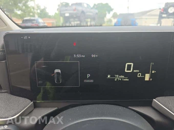 2026 Nissan Kicks SV – miniatura 9