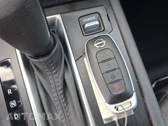 2026 Nissan Kicks SV – miniatura 8