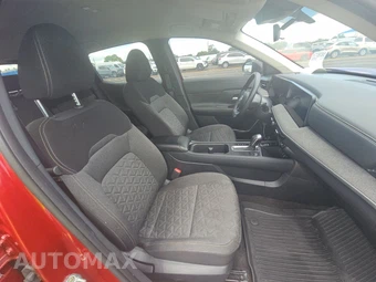 2026 Nissan Kicks SV - miniatura 8