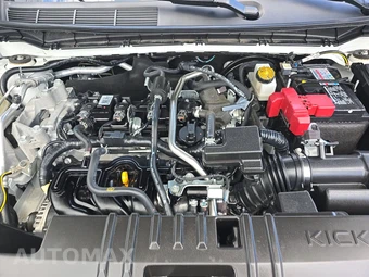 2026 Nissan Kicks SV - miniatura 15