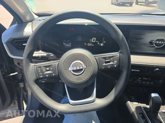 2026 Nissan Kicks SV – miniatura 10