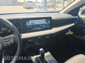 2026 Nissan Kicks SV – miniatura 11