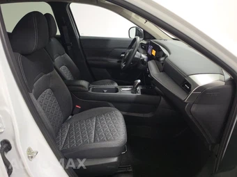 2026 Nissan Kicks SV – miniatura 8