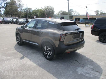 2026 Nissan Kicks SV - miniatura 4